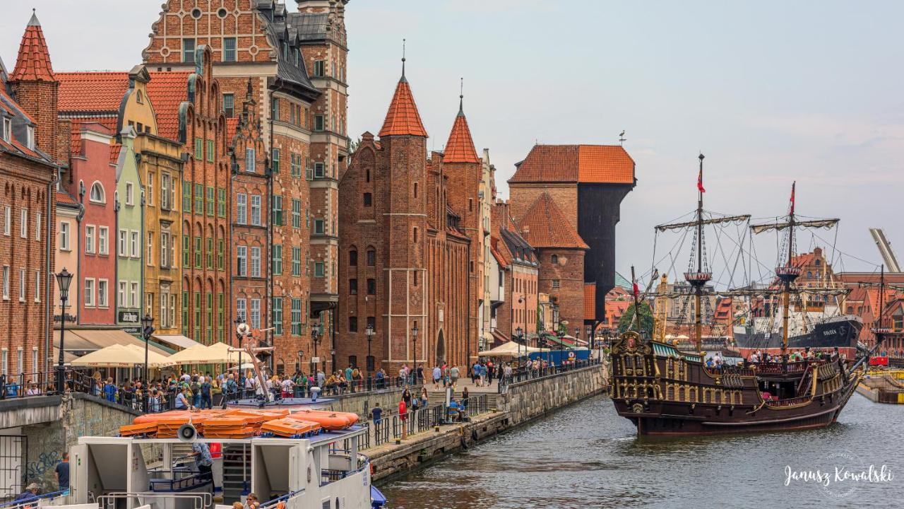 Maya'S Flats & Resorts 32 - Garden Gate Gdansk Exterior photo