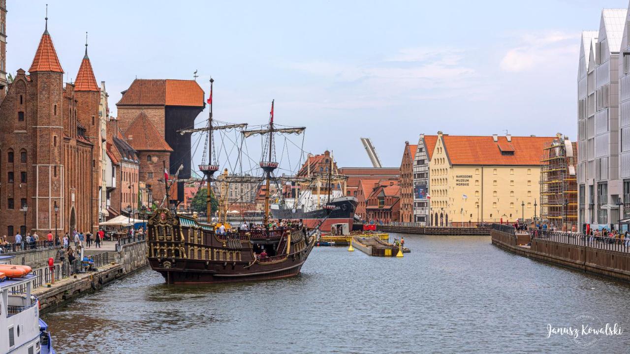 Maya'S Flats & Resorts 32 - Garden Gate Gdansk Exterior photo